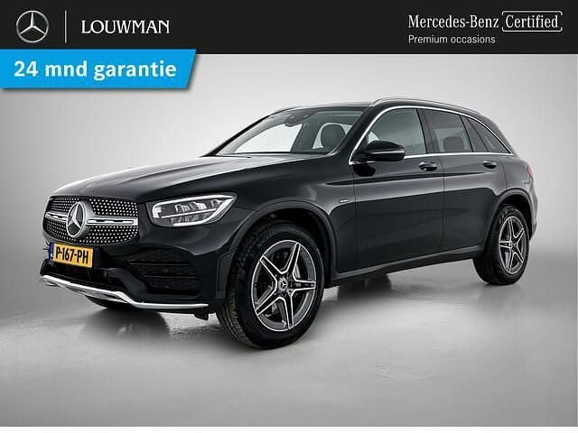 Donker unilak zwart metallic Gebruikt 2021 Mercedes GLC300 Business SUV | € 46.745 (Goede deal) - Afbeelding 1/3