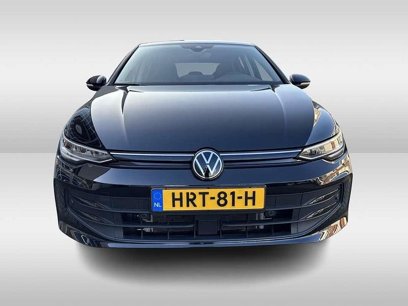 Occasion VW Golf VIII Comfortline 204 PK (150 kW) 2025 Zwart Hatchback