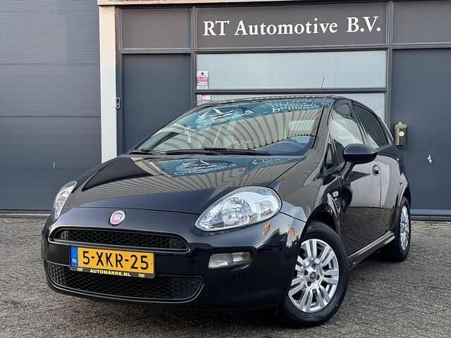 Zwart Gebruikt 2014 Fiat Punto Evo Hatchback | € 6.950 (Eerlijke prijs) - Afbeelding 1/4