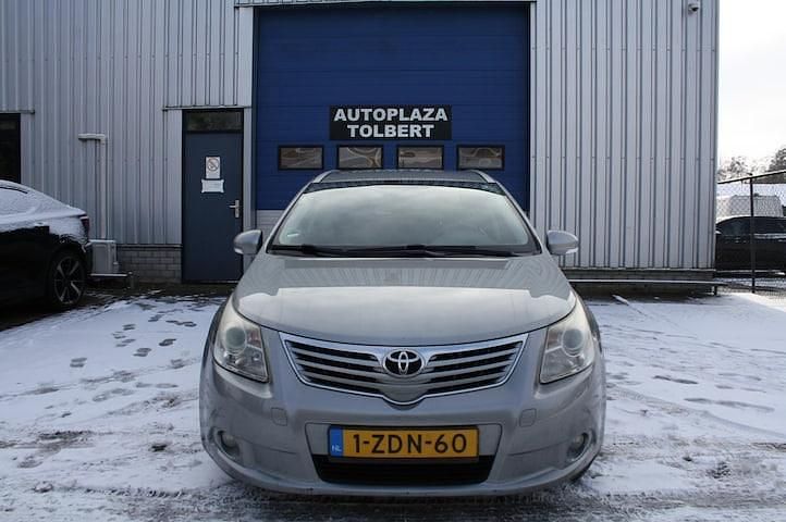 Occasion Toyota Avensis Comfort 127 PK (93 kW) 2011 Grijs Stationwagen