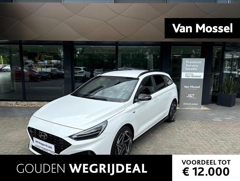 Wit Gebruikt 2025 Hyundai i30 N Line Stationwagen | € 33.940 (Duur) - Afbeelding 1/4