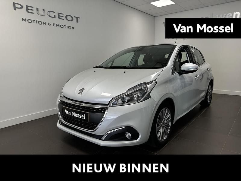 Occasion Peugeot 208 Allure 2019 Wit Hatchback
