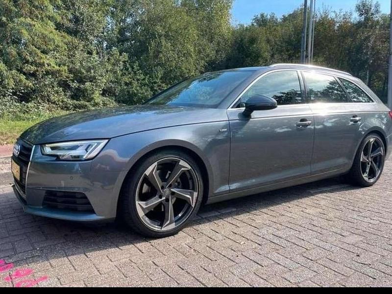 Zilver Gebruikt 2016 Audi A4 Stationwagen | € 17.999 (Goede deal) - Afbeelding 1/4