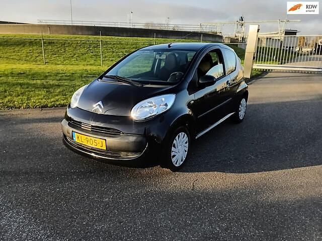 Zwart Occasion 2005 Citroën C1 Hatchback | € 1.750 (Eerlijke prijs) - Afbeelding 1/4