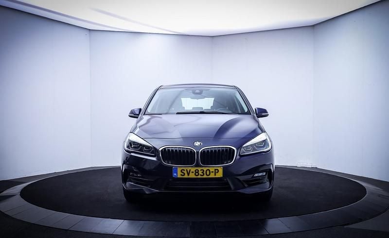 Occasion BMW 216 Executive 109 PK (80 kW) 2018 Blauw Stationwagen