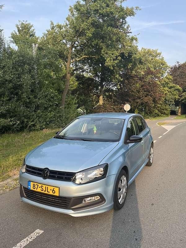 Gebruikt 2011 VW Polo Sedan | € 3.499 (Eerlijke prijs) - Afbeelding 1/4