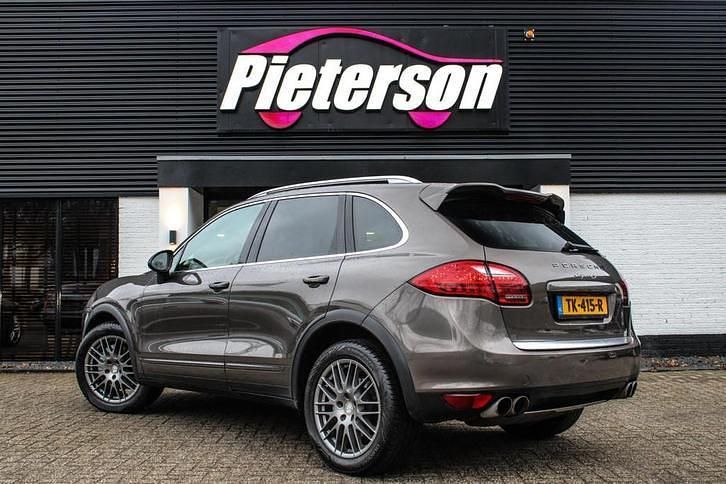 Occasion Porsche Cayenne 400 PK (294 kW) 2012 Bruin SUV