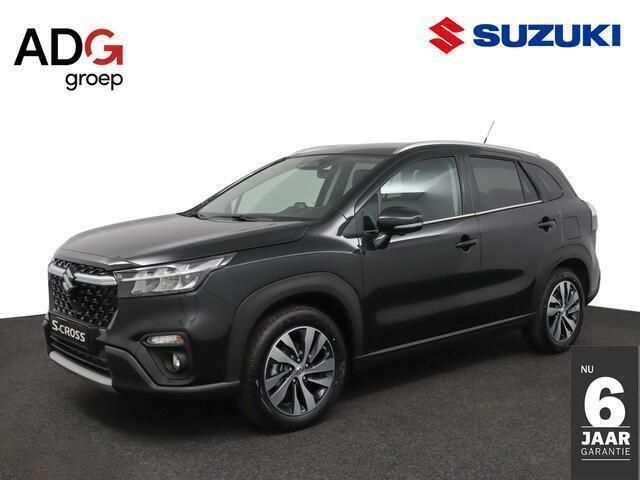 Zwart Nieuw 2025 Suzuki SX4 S-Cross Style SUV | € 35.298 (Iets duurder) - Afbeelding 1/4