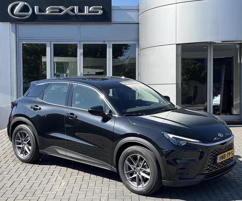 , metallic lak Gebruikt 2024 Lexus LBX SUV | € 35.400 (Super prijs) - Afbeelding 1/4
