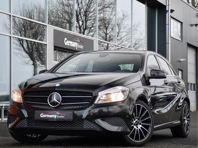 Zwart Gebruikt 2013 Mercedes A180 Ambition Hatchback | € 13.749 (Eerlijke prijs) - Afbeelding 1/4