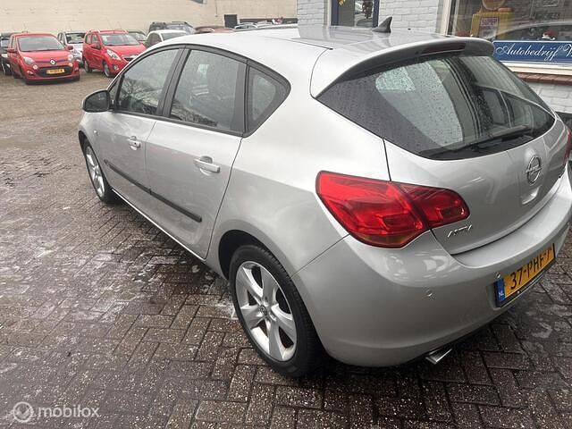 Occasion Opel Astra Edition 140 PK (102 kW) 2011 Grijs Hatchback
