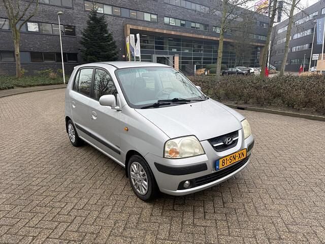 Occasion Hyundai Atos Dynamiq 63 PK (46 kW) 2006 Grijs Hatchback
