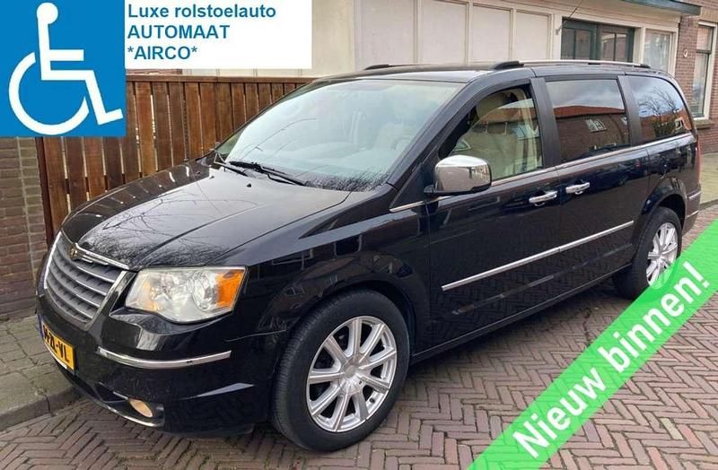 Zwart Gebruikt 2008 Chrysler Town & Country Stationwagen | € 18.950 - Afbeelding 1/4
