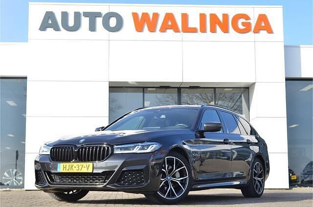 Occasion BMW 530e M Sport 292 PK (214 kW) 2024 Grijs Stationwagen