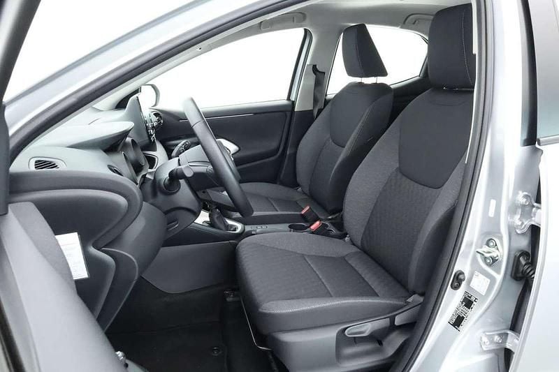 Occasion Toyota Yaris 127 PK (93 kW) 2023 Grijs Hatchback