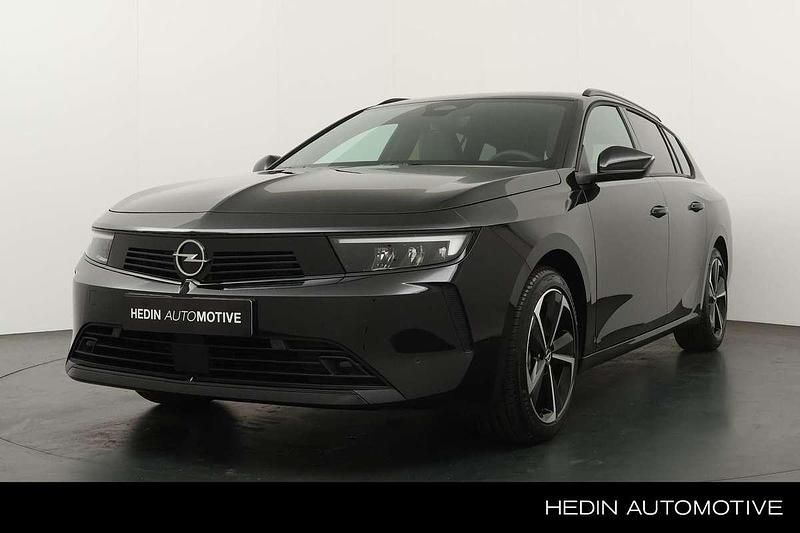 Zwart, metallic lak Nieuw 2025 Opel Astra Business Stationwagen | € 39.266 (Super prijs) - Afbeelding 1/4