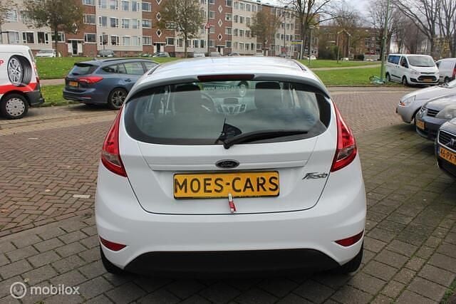 Occasion Ford Fiesta Limited 60 PK (44 kW) 2010 Wit Hatchback