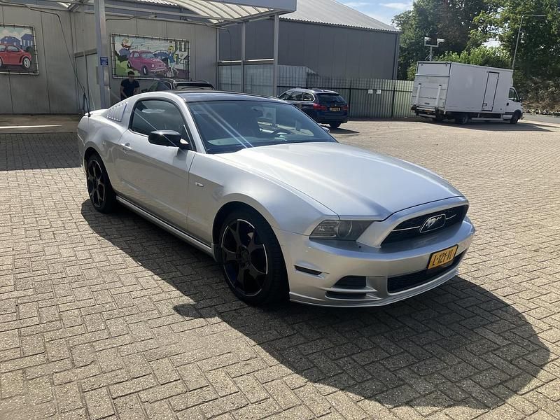 Occasion Ford Mustang 2013 Grijs Coupé
