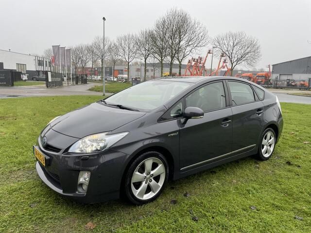 Occasion Toyota Prius Executive 99 PK (72 kW) 2010 Grijs Hatchback