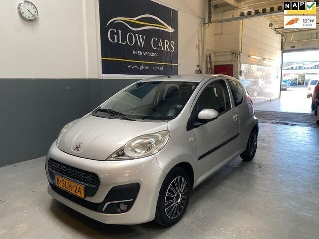 Grijs Gebruikt 2012 Peugeot 107 Hatchback | € 3.150 (Eerlijke prijs) - Afbeelding 1/4
