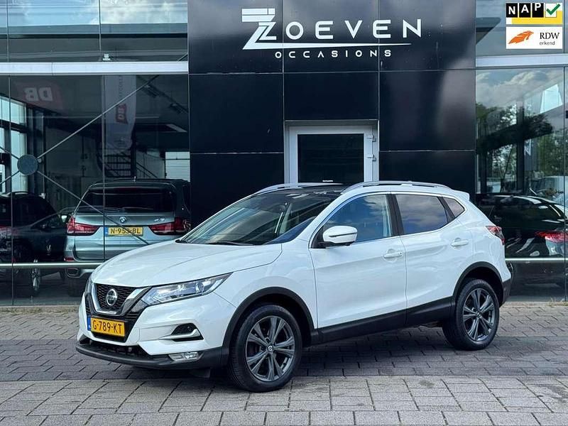 Wit, metallic lak Gebruikt 2018 Nissan Qashqai N-Connecta SUV | € 15.995 (Goede deal) - Afbeelding 1/4
