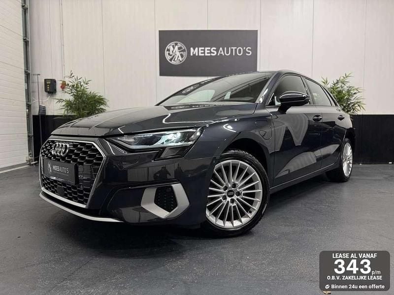 Grijs Gebruikt 2022 Audi A3 Sportback e-tron Sedan | € 25.650 (Super prijs) - Afbeelding 1/4