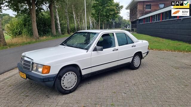 Wit Gebruikt 1984 Mercedes 190 Sedan | € 4.250 - Afbeelding 1/4