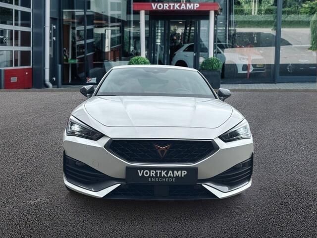 Occasion Cupra Leon 204 PK (150 kW) 2022 Wit Hatchback
