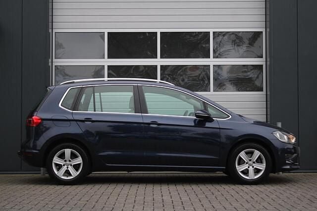 Occasion VW Golf Sportsvan Highline 125 PK (91 kW) 2014 Blauw MPV
