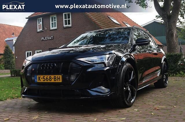 Zwart Gebruikt 2020 Audi e-tron S-Line SUV | € 39.845 (Eerlijke prijs) - Afbeelding 1/4