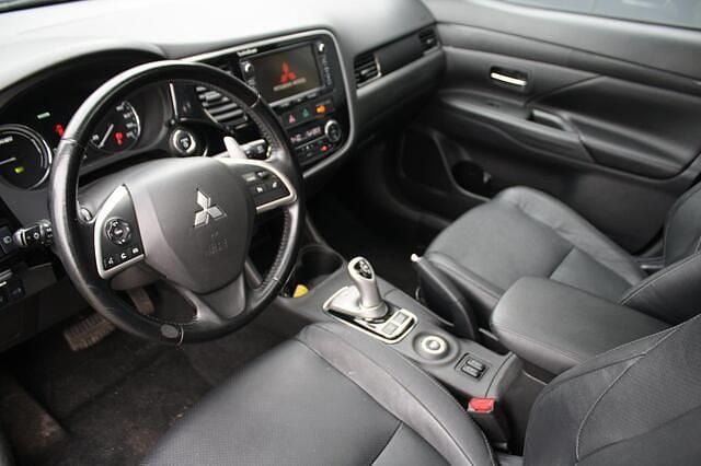 Occasion Mitsubishi Outlander Instyle 121 PK (88 kW) 2013 Zwart SUV