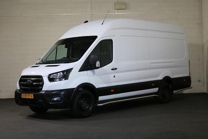 Wit Occasion 2023 Ford Transit Trend Van | € 20.950 (Super prijs) - Afbeelding 1/4