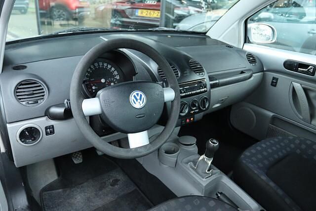 Occasion VW Beetle 102 PK (75 kW) 2001 Grijs Hatchback