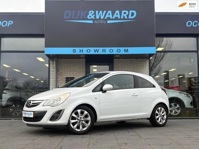 Wit Gebruikt 2012 Opel Corsa Color Edition Hatchback | € 2.900 (Duur) - Afbeelding 1/4