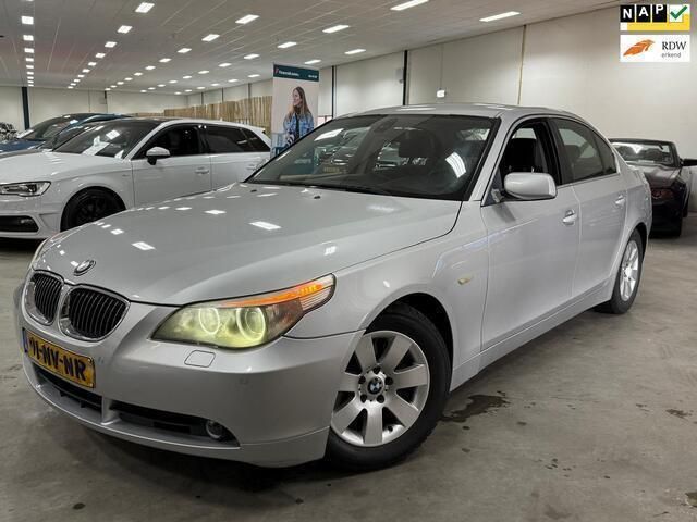 Grijs Gebruikt 2004 BMW 530 Executive Sedan | € 4.949 (Goede deal) - Afbeelding 1/4