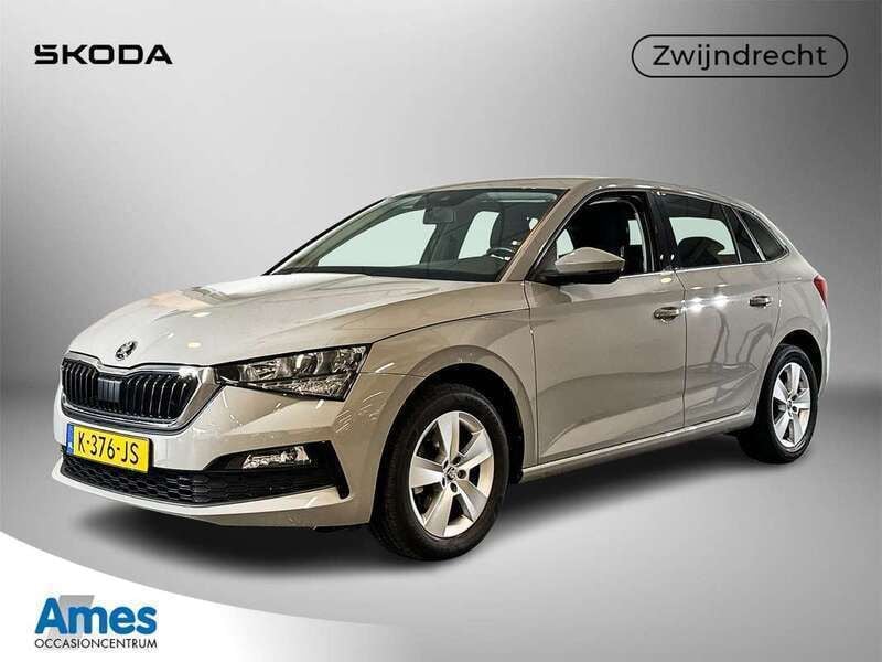 Grijs Gebruikt 2021 Skoda Scala Ambition Hatchback | € 17.995 (Eerlijke prijs) - Afbeelding 1/3