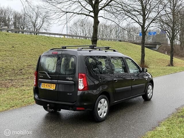 Occasion Dacia Logan MCV Lauréate 105 PK (77 kW) 2010 Zwart MPV