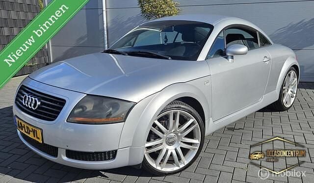 Grijs Occasion 1998 Audi TT Coupé | € 2.495 (Eerlijke prijs) - Afbeelding 1/4