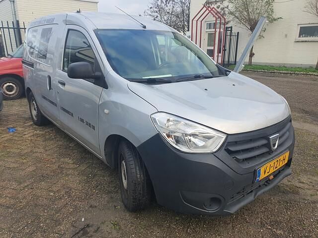 Occasion Dacia Dokker 75 PK (55 kW) 2014 Grijs MPV