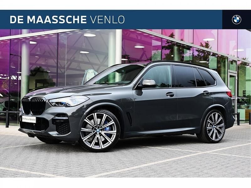 Dravitgrau (grijs metallic) Gebruikt 2022 BMW X5 Comfort Edition SUV | € 72.950 (Iets duurder) - Afbeelding 1/4