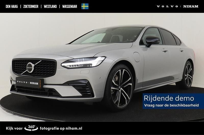 Grijs Gebruikt 2024 Volvo S90 Ultimate Sedan | € 56.290 (Duur) - Afbeelding 1/4