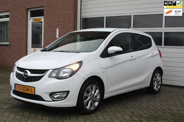 Wit Occasion 2018 Opel Karl Innovation Hatchback | € 8.475 (Eerlijke prijs) - Afbeelding 1/4