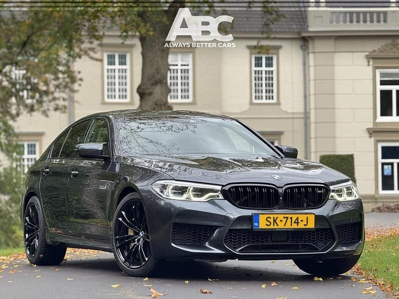 Grijs Gebruikt 2018 BMW M5 Sedan | € 67.900 (Eerlijke prijs) - Afbeelding 1/4