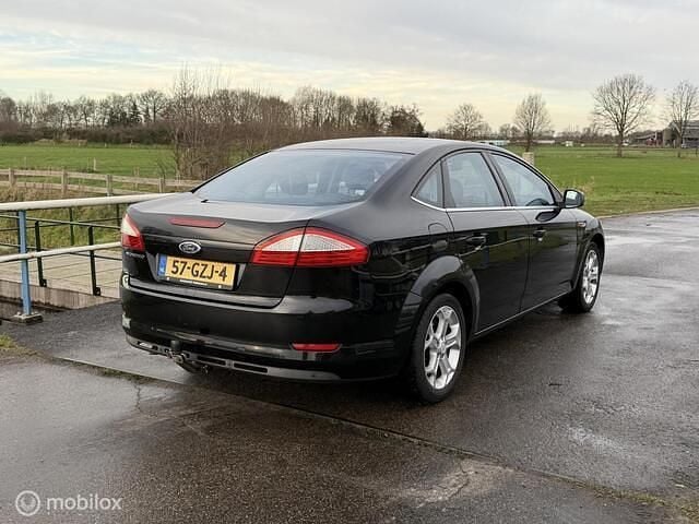 Occasion Ford Mondeo Titanium 145 PK (106 kW) 2008 Zwart Sedan