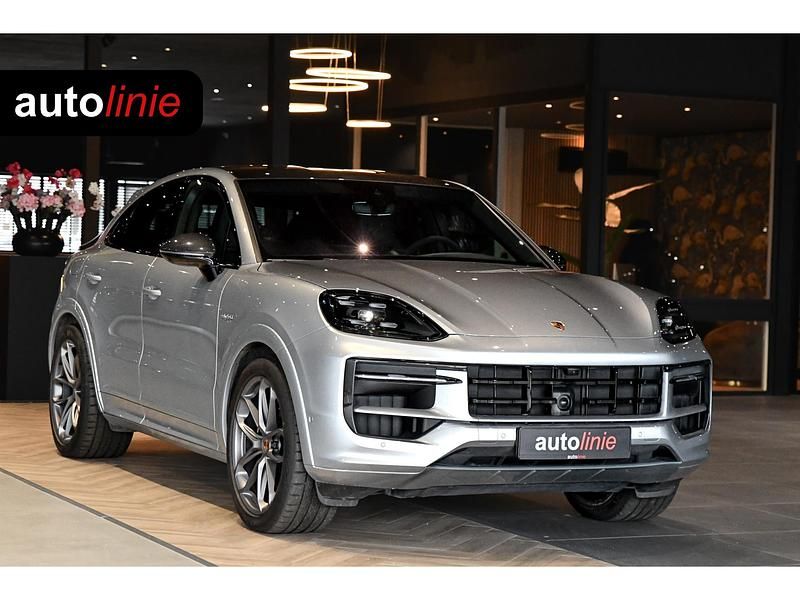 Zilver Occasion 2024 Porsche Cayenne SUV | € 117.400 (Eerlijke prijs) - Afbeelding 1/4
