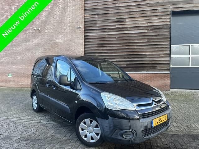 Zwart Gebruikt 2009 Citroën Berlingo Van | € 2.499 (Goede deal) - Afbeelding 1/4