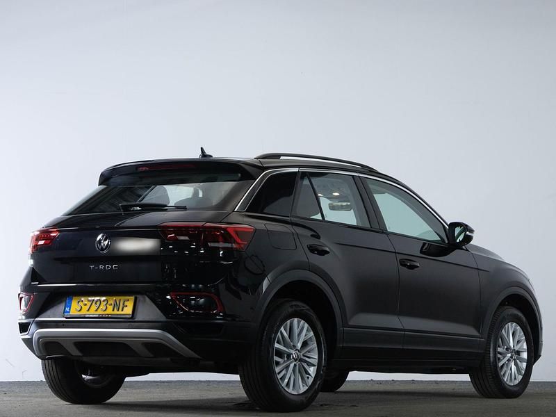 Occasion VW T-Roc Business 150 PK (110 kW) 2023 Zwart SUV