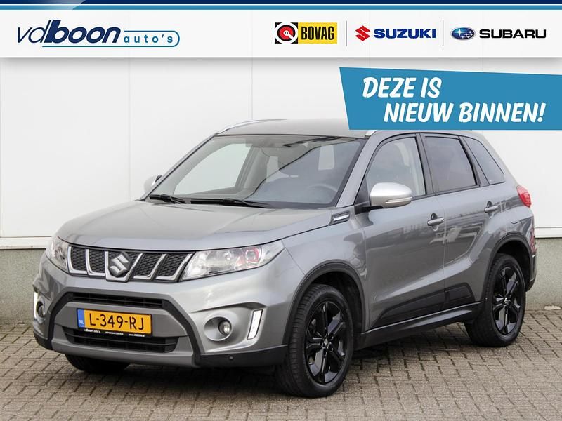 Grijs Occasion 2021 Suzuki Vitara SUV | € 15.195 (Super prijs) - Afbeelding 1/4