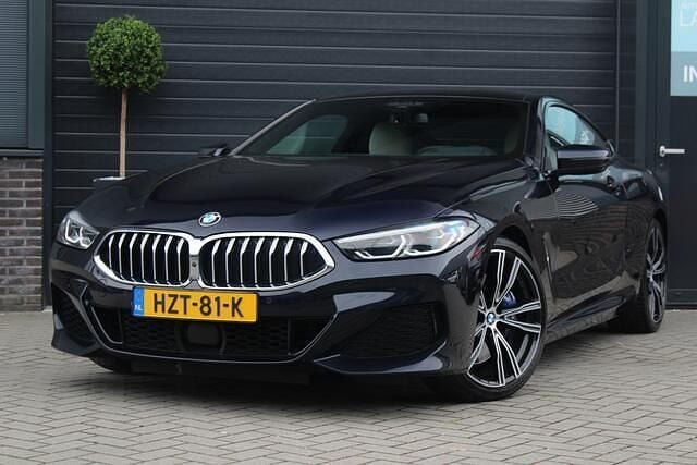 Zwart, metallic lak Gebruikt 2020 BMW 840 M Sport Coupé | € 58.995 (Super prijs) - Afbeelding 1/4