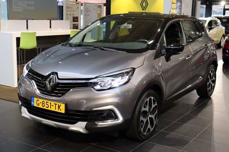 Grijs metallic Gebruikt 2019 Renault Captur Intens SUV | € 16.450 (Duur) - Afbeelding 1/4